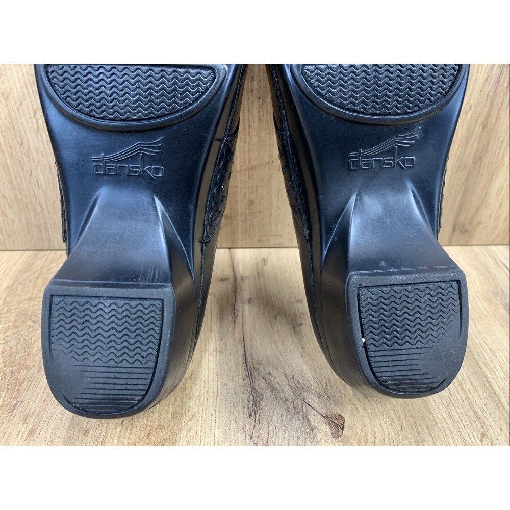 Dansko Women's Clogs Mules Slip On Leather Comfort Shoes Studs Size US 8 Eur 38 - Picture 14 of 16